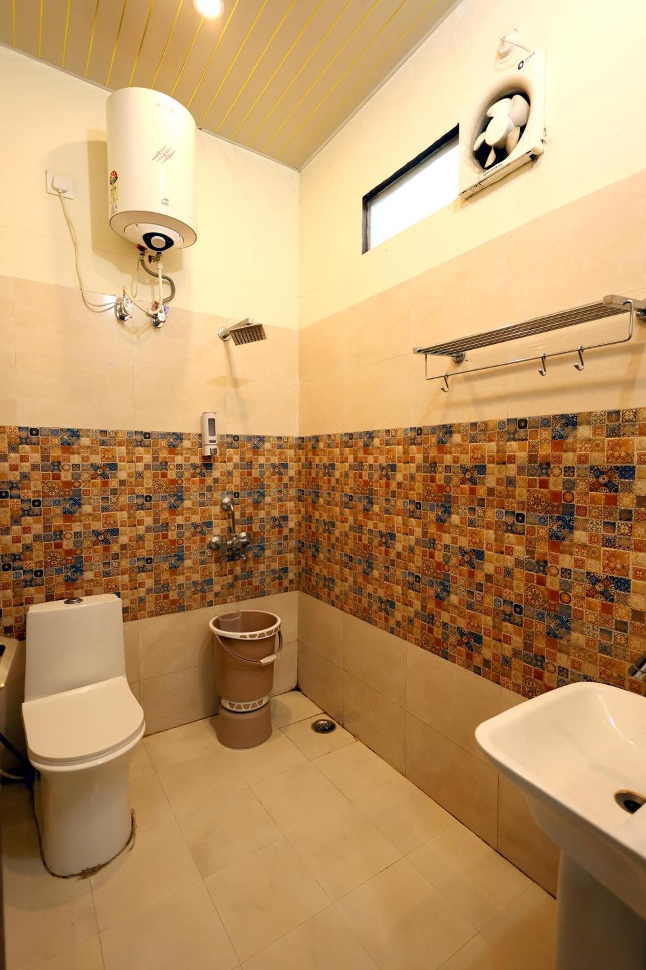Bhagirathi By Restay Hotels Risikés Kültér fotó